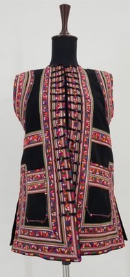 Vintage Trachtenweste im marokkanischen Stil handbestickt L:70 B:52 S:39cms