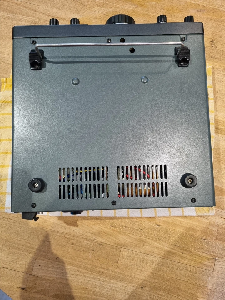 ICOM IC-R7000 - Bild 3 von 4