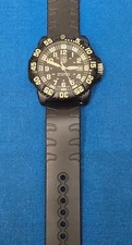 Luminox Navy SEAL Blackout Dive Watch - Rubber Strap - 200M Water Resistant