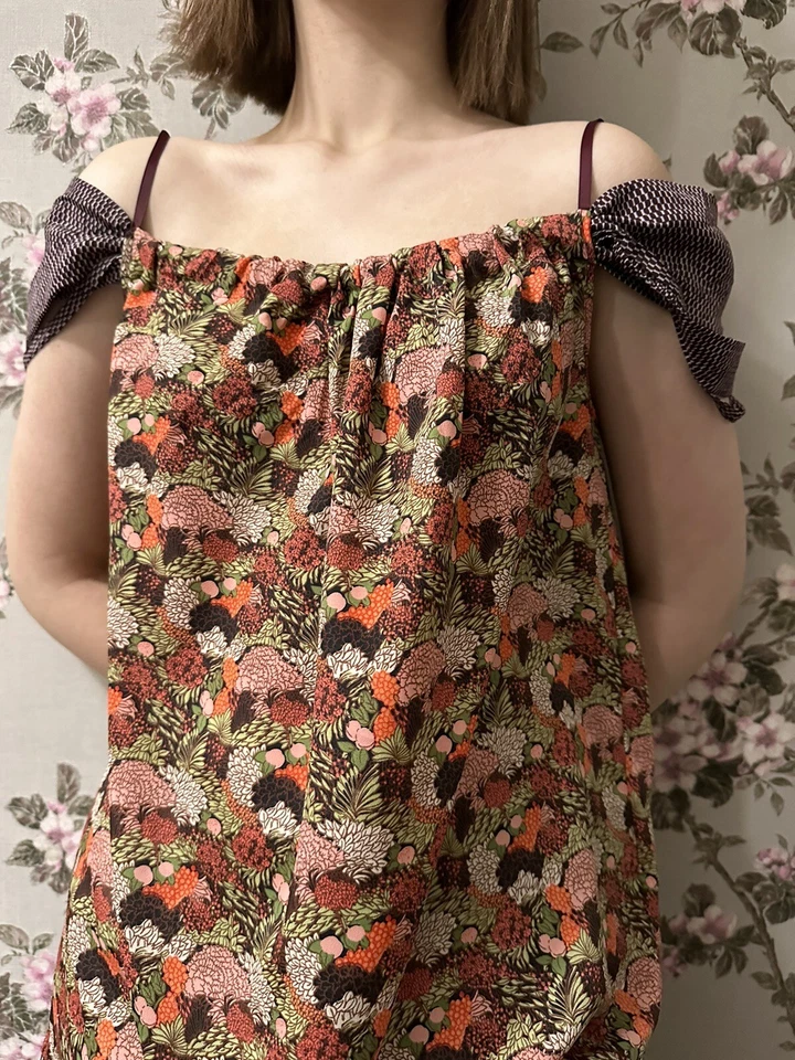 Camiseta sin mangas Copine Y2K Tango túnica ligera floral Lagenlook talla 40 Foto 2 de 4