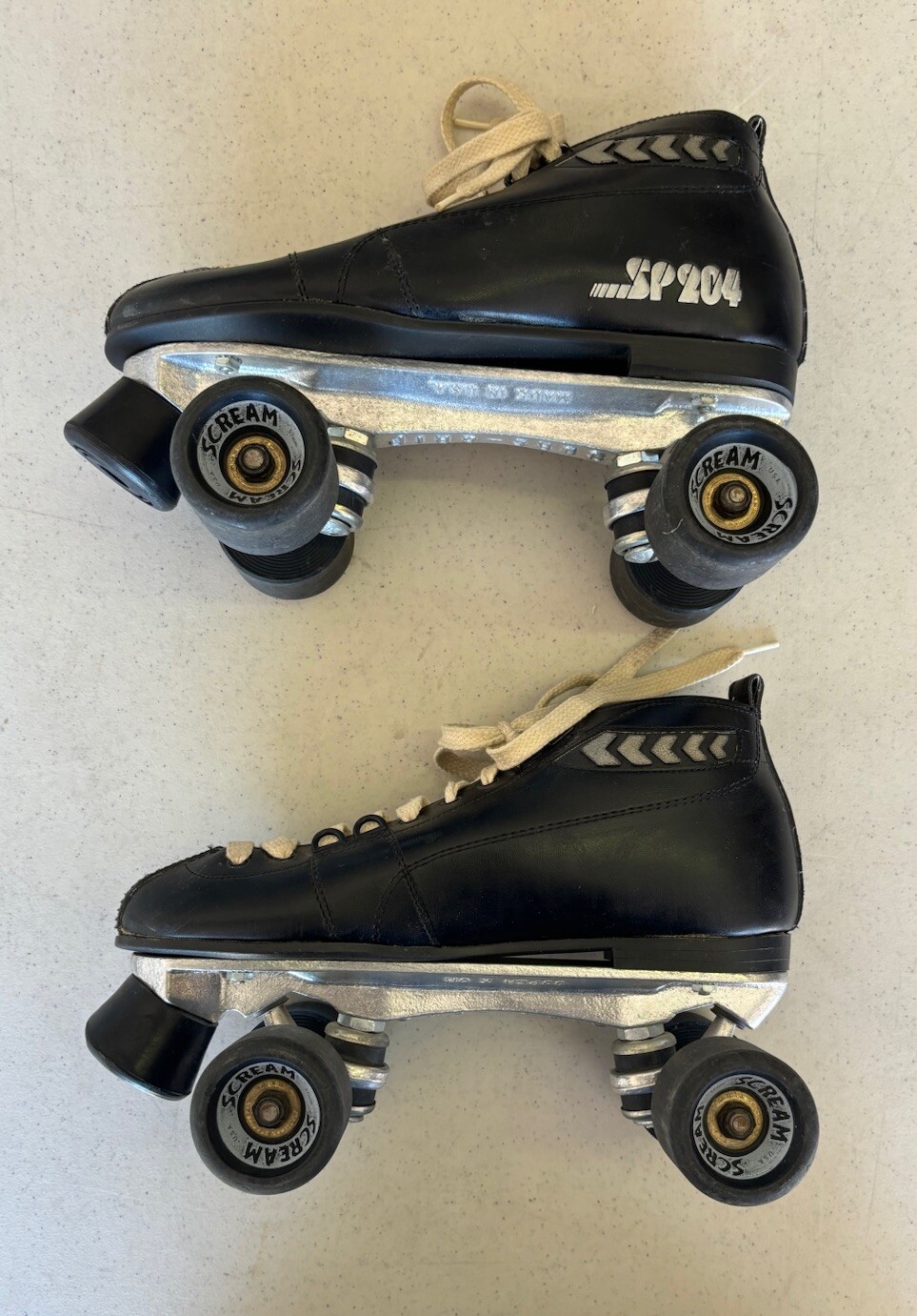 Labeda SP204 Derby Roller Skates Mens 8 Sure Grip Super X 6 Plates 57mm