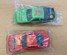 Shell Shellzone Ford Mustang y baterías interestatales Chevrolet Lumina autos