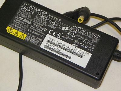 Câble Chargeur 19V Fujitsu Siemens CA01007-0920 - Pour Medion MD 96370 Et Autres - Occasion Fonctionnel
