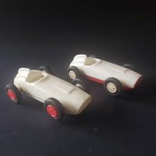 Vintage 1962 Eldon 1/32 Scale Red White Slot Cars 6V