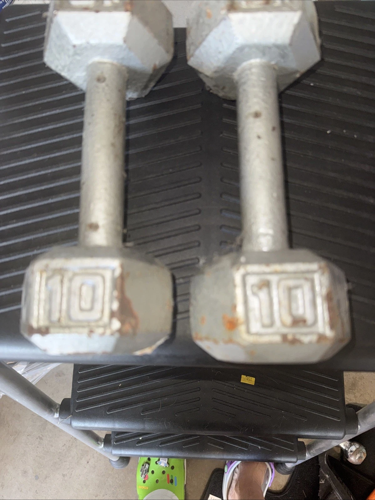 CAP SDG010 10lbs Cast Iron Hex Dumbbell