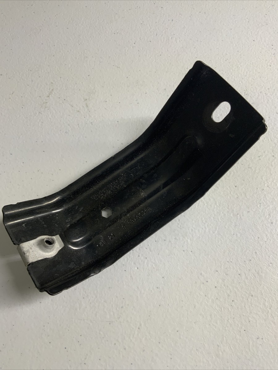 GM OEM BRACKET 84590764 B | eBay