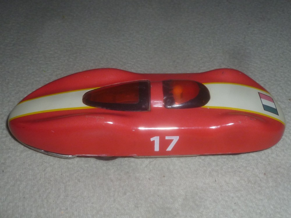 VINTAGE SCHYLLING TIN TOY LITHO RACE CAR #17 RED ITALY FLAG FRICTION ACTION