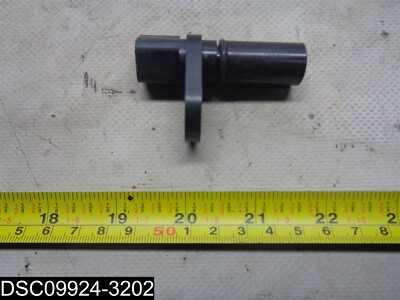 CSS1643 BWS Camshaft Sensor 707390095936