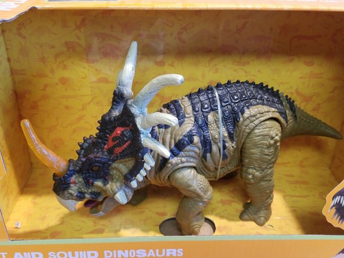 Animal Planet Light and Sound Dinosaur Item # 5F5F51B (NEW) - Picture 2 of 7