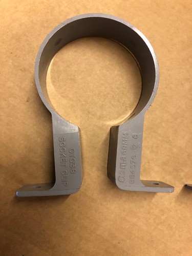 2x Clip de zócalo gris Osma BS4576 68 mm - Imagen 2 de 6
