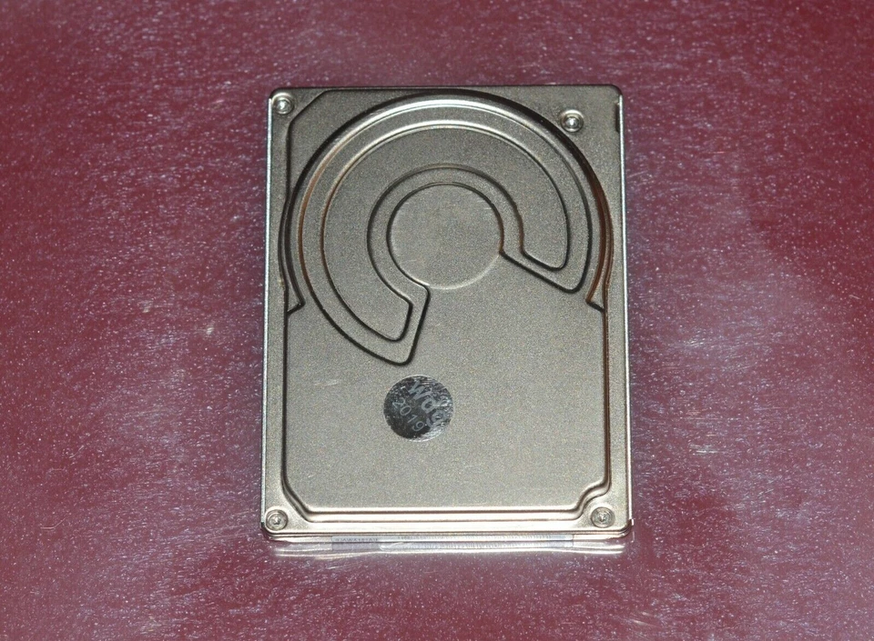 MK8009GAH 1.8" TOSHIBA 80GB HARD DRIVE PATA ZIF FOR DELL Latitude XT D420 D430 - Image 3 of 4