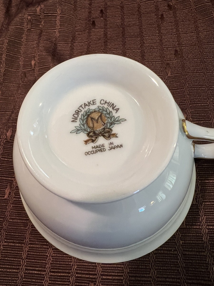 NORITAKE VTG 1945-1952 OCCUPIED JAPAN FLORAL GOLD BAND TRIM FOOTED