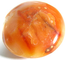 CARNELIAN PALMSTONE / PEBBLE - 3.8 x 3.6 x 1.8  cm 42 gm  blood, fertility #E