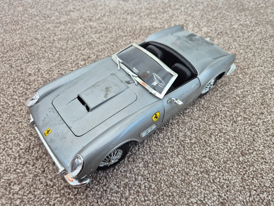 1/16 POLISTIL TONKA CLASSIC - FERRARI CALIFORNIA SILVER - DIECAST MODEL CAR - Image 3 of 4