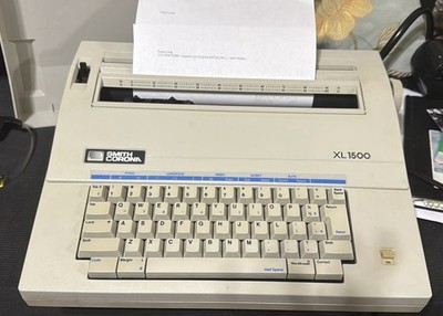 Smith Corona XL-1500 Portable Electric Typewriter Tested Working with Hard Cover