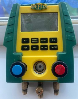 REFCO DIGITAL REFRIGERANT/AIR CON GAUGES