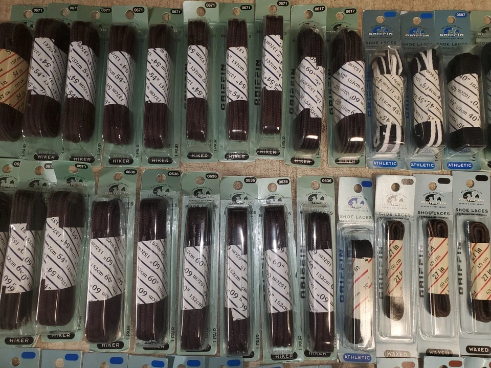 100 Pares NOS De Colección Zapatos Bota Cordones Griffin Varias Longitudes Colores Rojo Negro  Foto 2 de 4