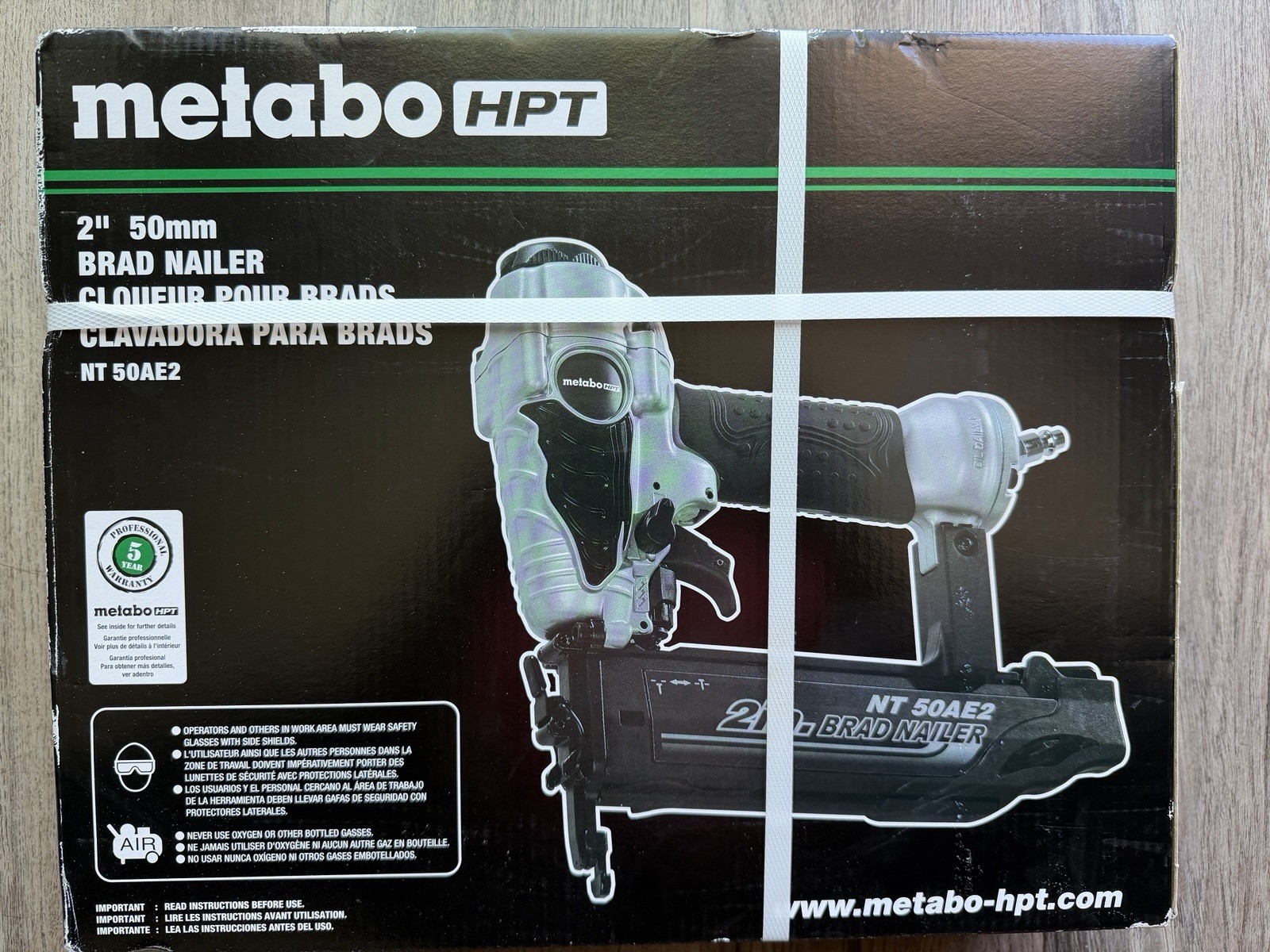 Metabo HPT NT50AE2 18 Gauge Brad Nail Gun. Free Shipping!