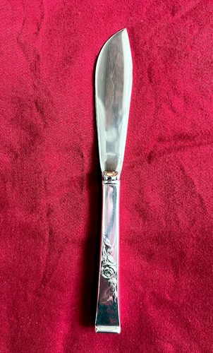 Classic Rose by Reed and Barton Sterling Silver Butter Knife - No Monogram