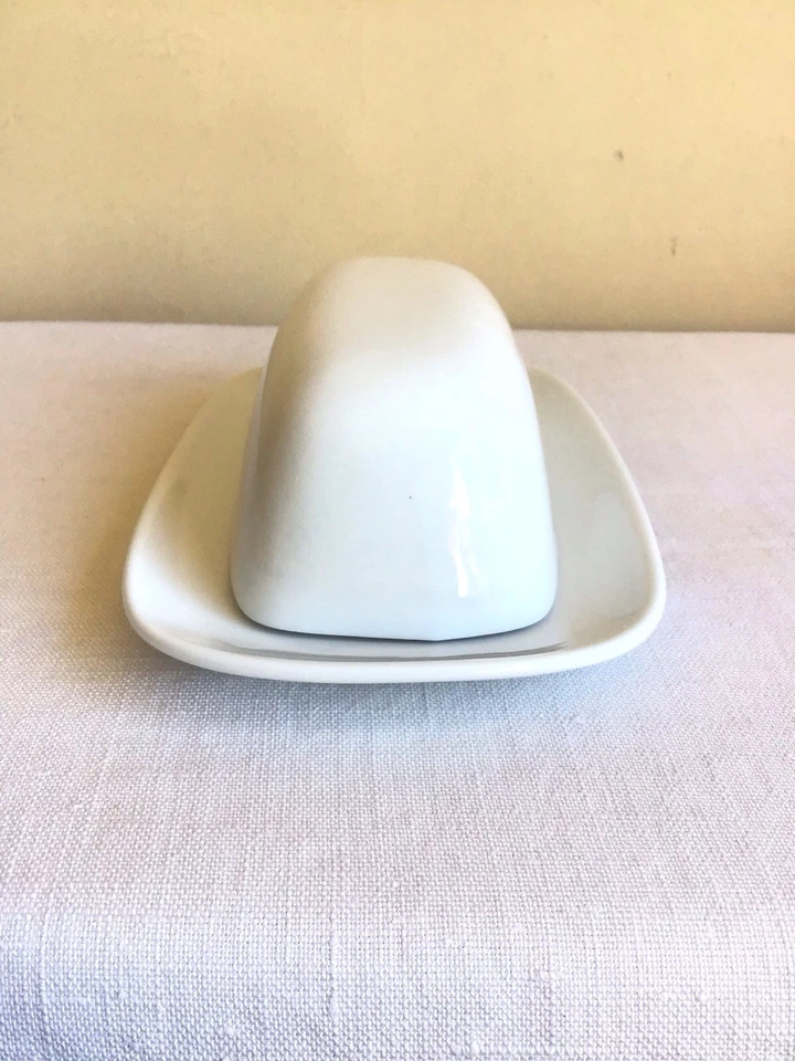 Pottery Barn Great White Modern Farmhouse Two Piece Covered Solid Butter Dish - Image 2 of 4