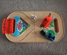 Tomy Thomas the Tank Engine Bring-Along-A-Train Set Vintage
