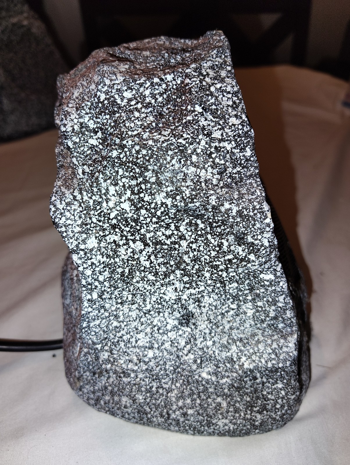 Theater Solutions Outdoor Granite Rock 2 Speaker Set Yard Spa 7 1/2" Tall