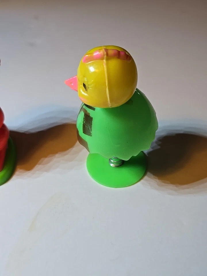 Juguetes Pop Up de colección de plástico inflable Pascua ilimitados primavera pollitos y conejos Hong Kong Foto 3 de 4