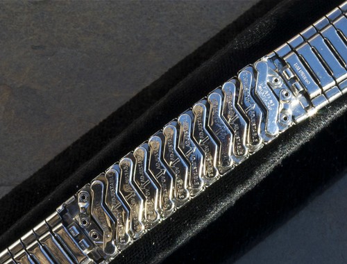 Stunning steel bark links vintage watch band 18mm or 19mm curved ends 1960s - Picture 4 of 4