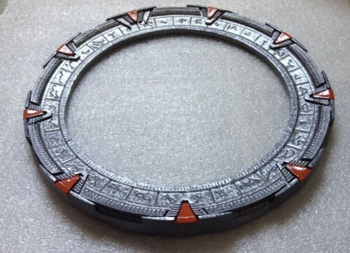 Réplica plateada de puerta/anillo/modelo Stargate SG1 - 7 3/4" (19,7 cm) - Imagen 1 de 6