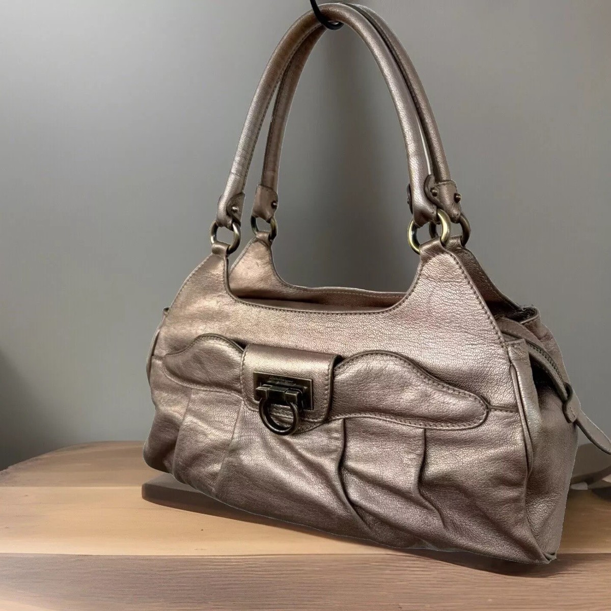 Salvatore Ferragamo Shoulder Bag Tote Bag Gancini Leather Gold 