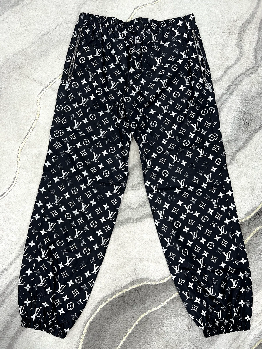 Louis Vuitton Stencil Effect Black White Monogram Logo Jogging Jogger Pants  40