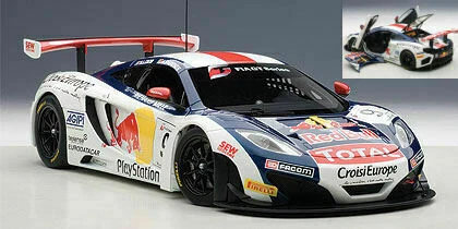 Modellini statici di auto da corsa Formula 1 AUTOart McLaren