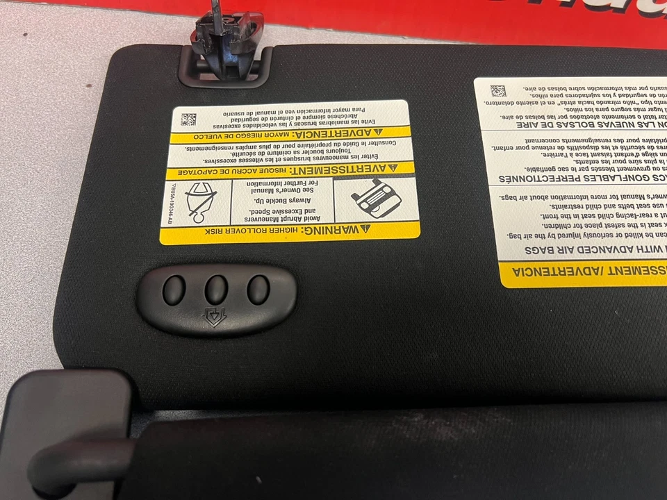 Lincoln MKC 2015 parasoles parasoles espejos retrovisores de tocador Foto 3 de 4