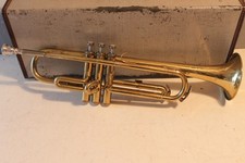 Brass Bb Trumpet with Mouthpiece and Case. Has been Cleaned & Serviced