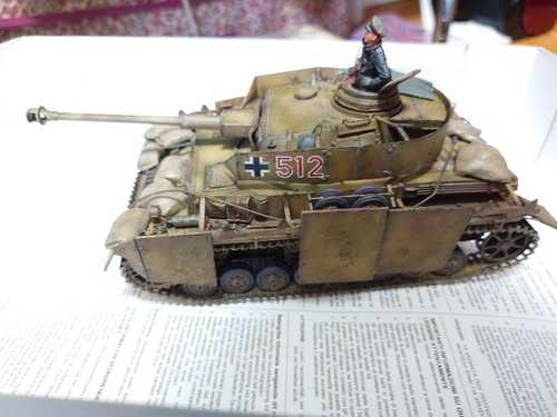 Tamiya 1/35 Panzer IV Ausf. H Painted German Tank Built & Painted 518253et5 - Picture 6 of 7