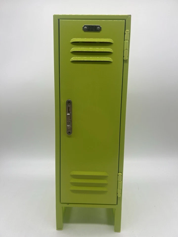 American Girl Truly Me Lime Green Locker Includes Locker w/ Mirror Pictures 2013 - Image 2 of 4