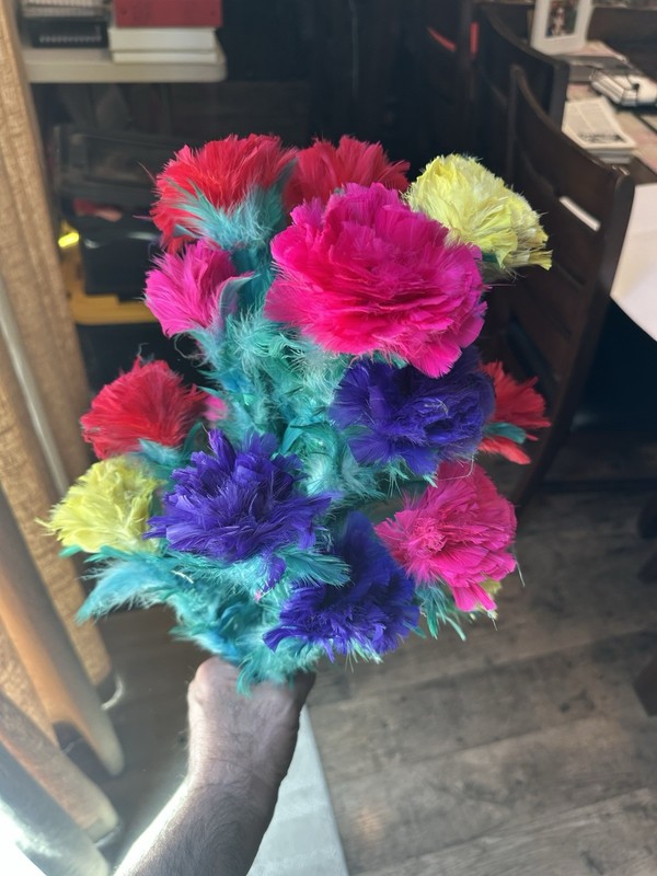 Appearing flowers (feather) For Magic Effects  ( 4 Sets)  Colorful