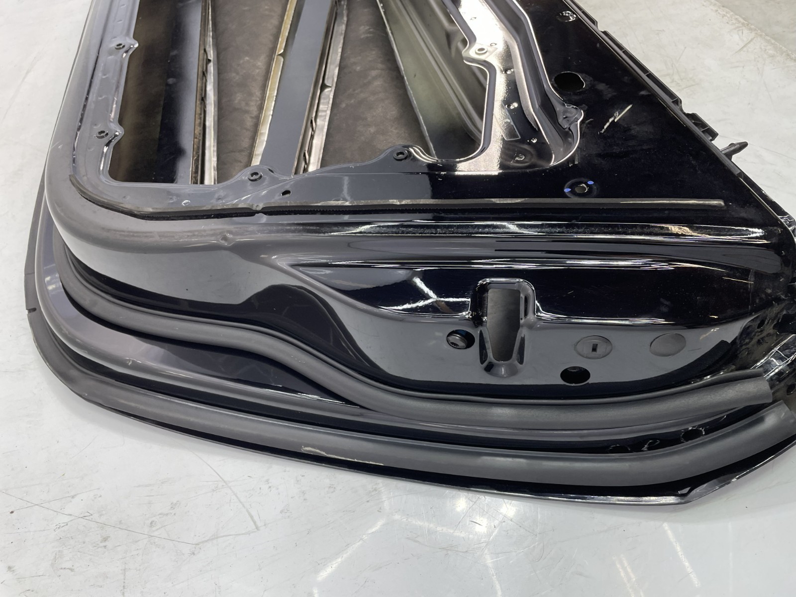 ✅ 12-18 OEM Bentley Continental GT GTC Front Right Passenger Door Shell Black*