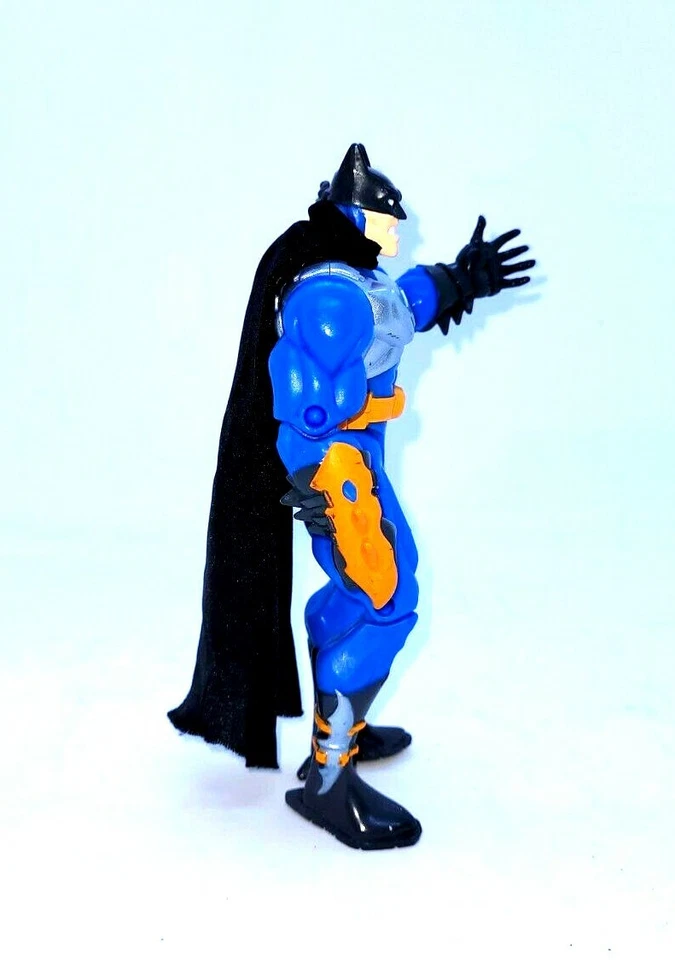 Экшн-фигурка Batman Kenner Knight Force Ninja Karate Chop 6,5 дюйма отдельная 1998 - Изображение 4 из 4