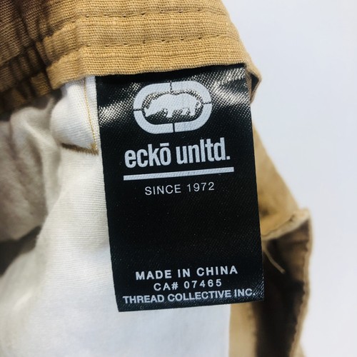 Ecko Unlimited Men's Cargo Shorts Size 42 Khaki Tan Brown Y2K - Picture 6 of 7
