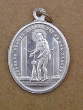 Stary medalion pielgrzyma amulet - Ból w kościele wieśnym - (AR29b)