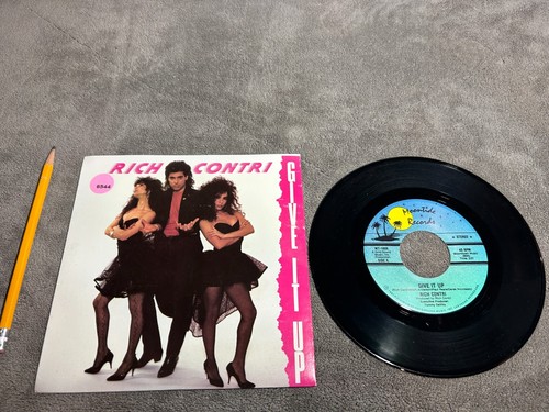 $2 45s w/Picture Sleeves - Mixed Genres & Years VG - NM Flat $5.00 Ship V2 - Foto 44 di 135