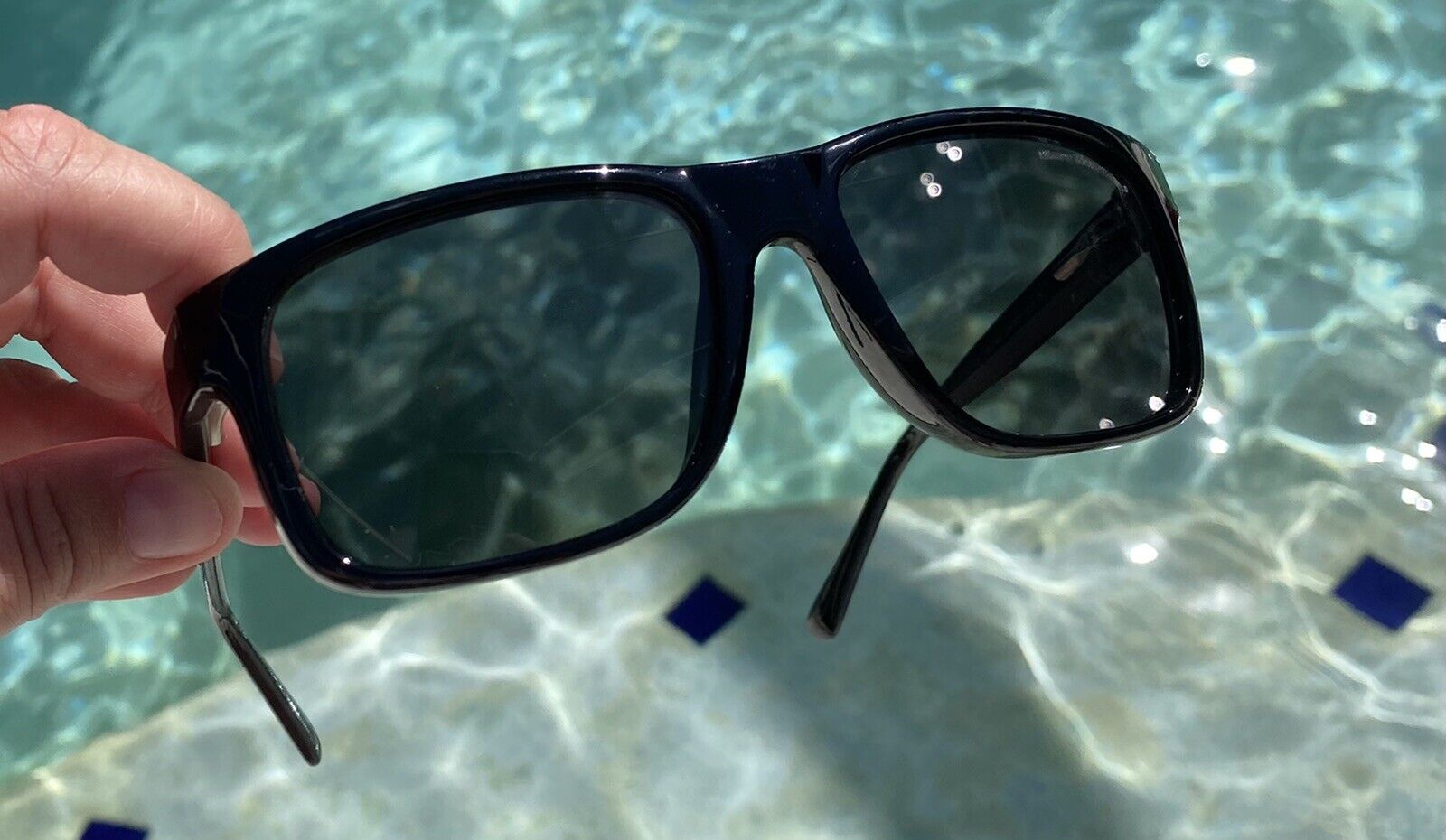 Marc Hunter Sunglasses 7906 Shiny Black Rectangular