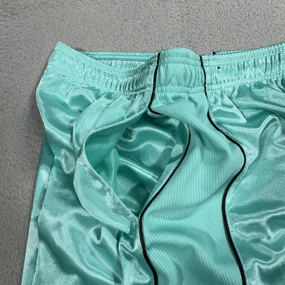 Винтажные мужские баскетбольные шорты AND1 большие как новые зеленые черные ослепительные блестящие мешковатые - Изображение 4 из 4