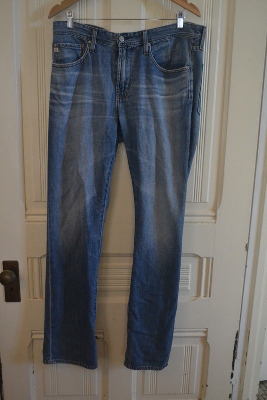 CLASSIC BLUE STRAIGHT LEG PROTOGE JEANS BY AG ADRIANO GOLDSCHMIED ~ 34