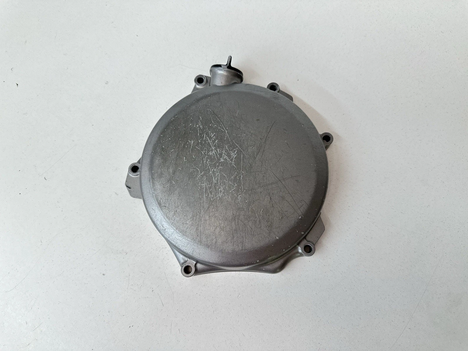 USED OEM 11-26 SUZUKI RMZ250 RMZ RM-Z 250 ENGINE OUTER CLUTCH COVER 11371-10H10