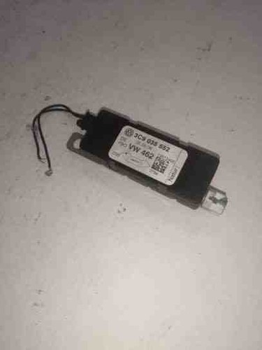 VW PASSAT Variant B6 3C5 Antennenverstärker  3C9035552 2.00 Diesel 18230233