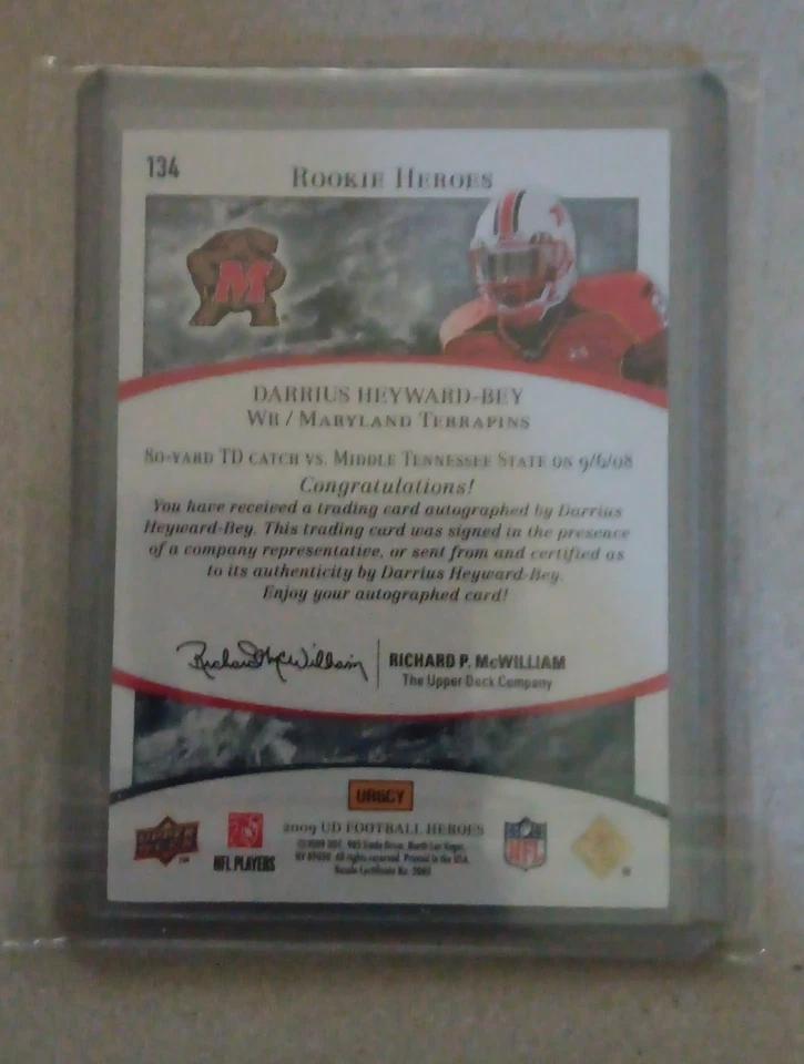 2009 upper deck football heroes Darius Hayward Bay 1 of 1 on card autograph - Image 4 of 4