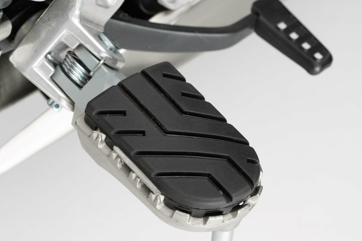 Repose-pieds ION SW-MOTECH pour Honda CB 500 X : améliorez votre position de conduite