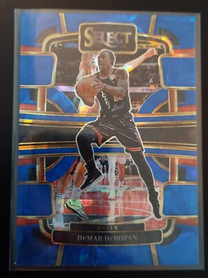 2023-24 Select Basketball Demar DeRozan Blue Cracked Ice Prizm Concourse #10